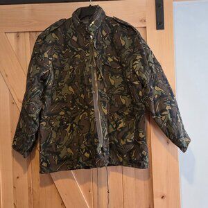 Vtg US Army Military Camo Cold Weather Field Liner Jacket Mens Sz L Hooded Korea